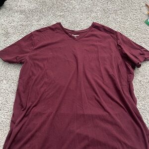 Goodfellow & Co Burgundy Lyndale Tee